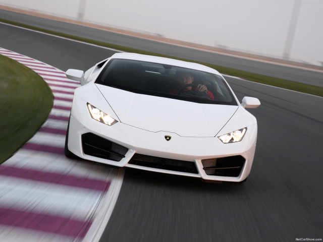 Lamborghini Huracan фото