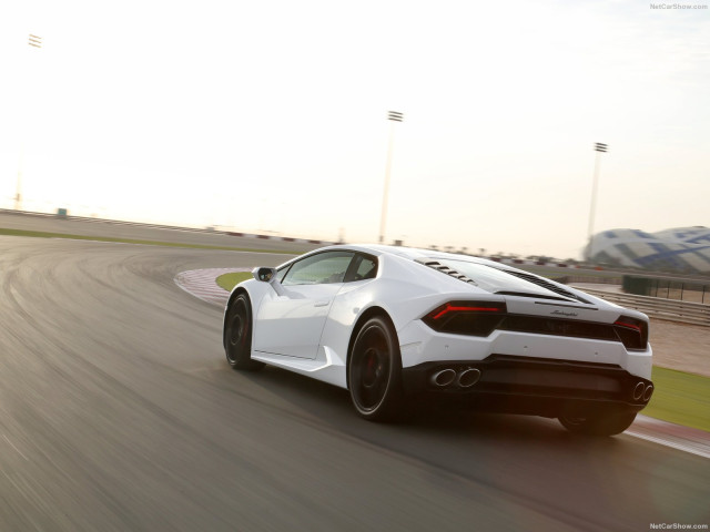 Lamborghini Huracan фото