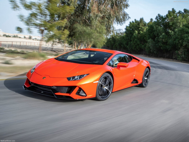 Lamborghini Huracan фото