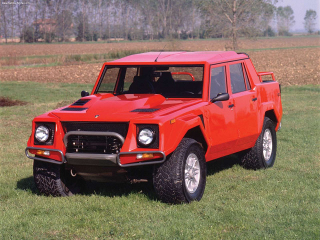 Lamborghini LM фото