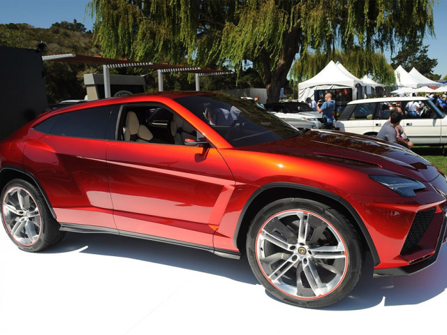 Lamborghini Urus фото