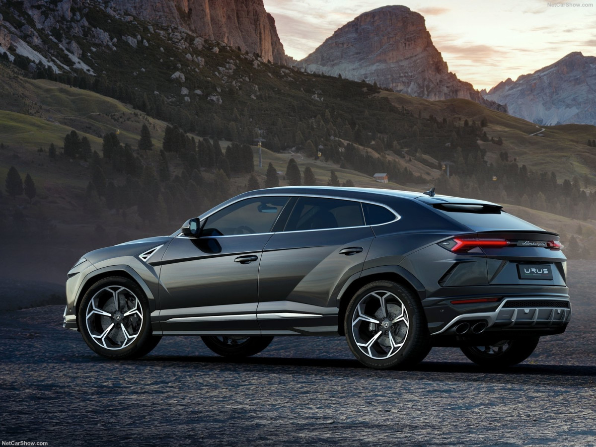 Lamborghini Urus фото 190599