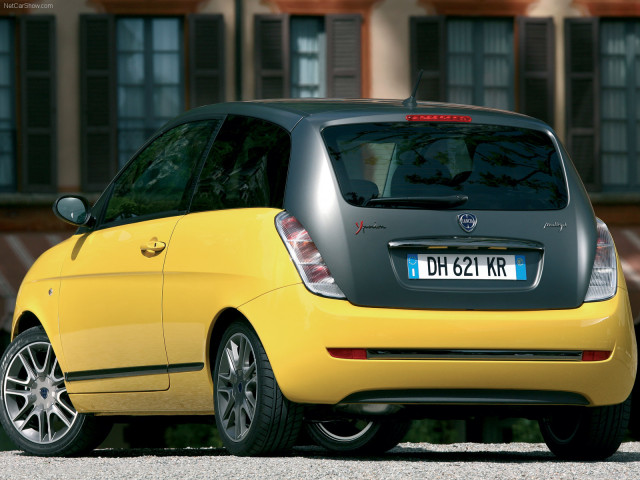 Lancia Ypsilon Sport фото