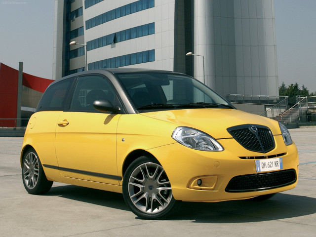 Lancia Ypsilon Sport фото