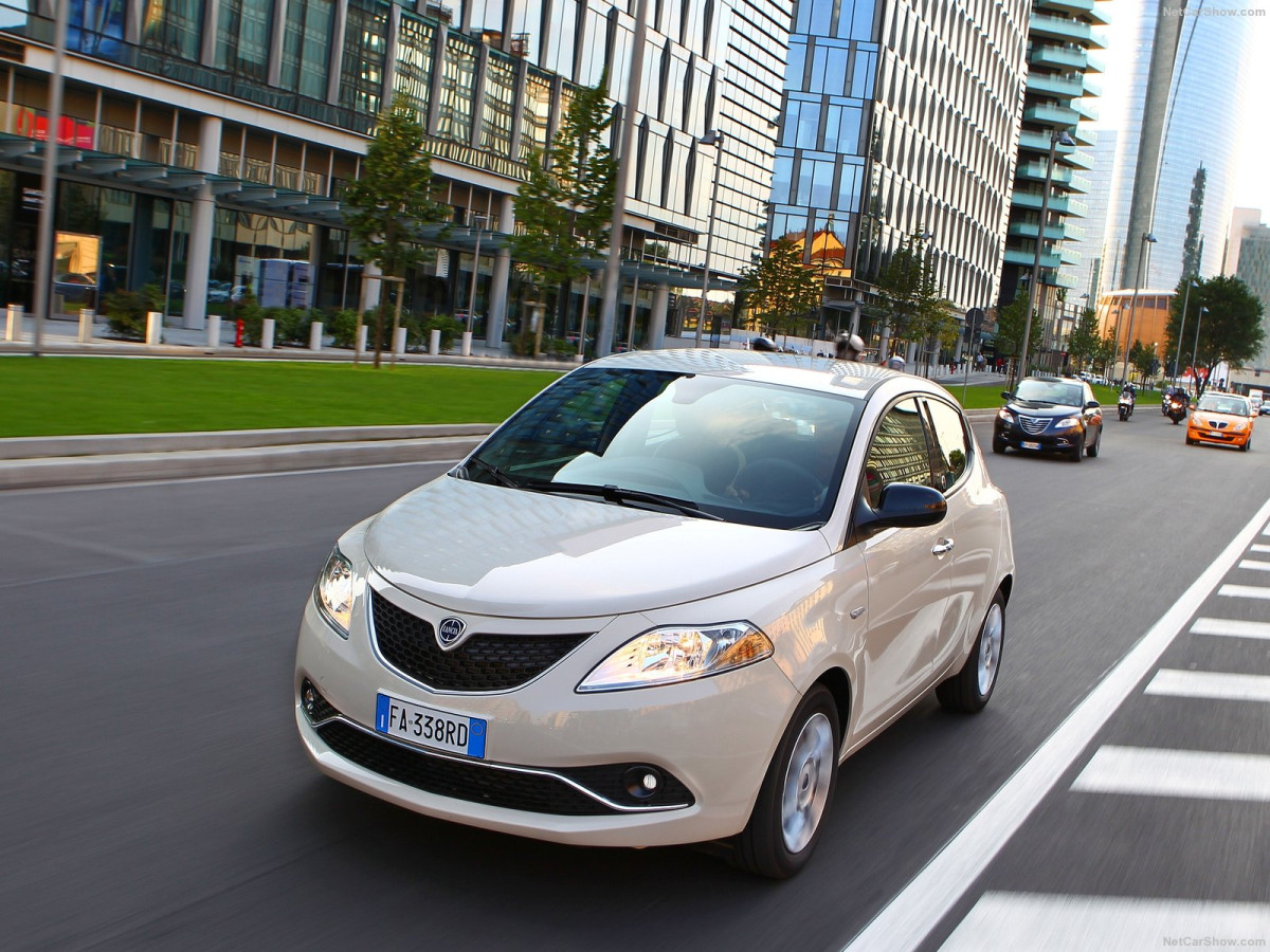 Lancia Ypsilon фото 163505