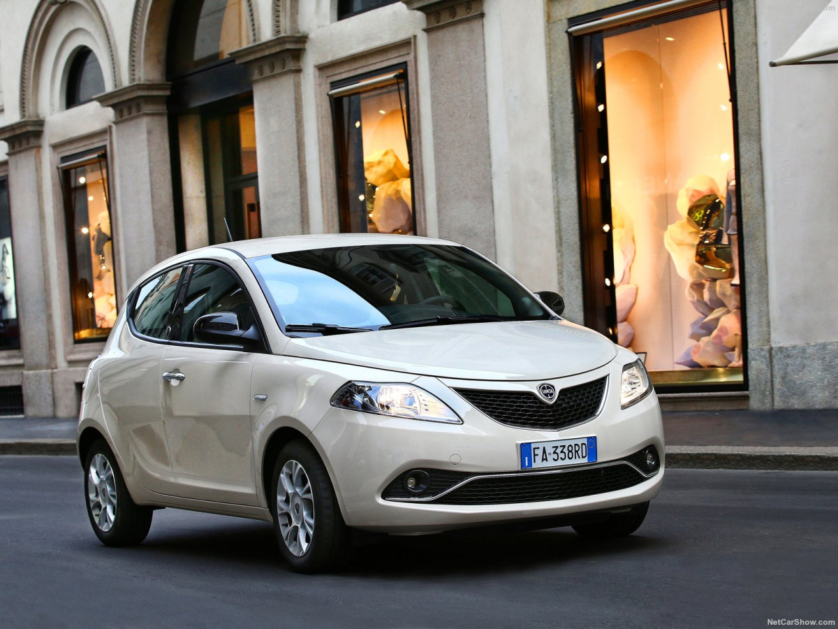 Lancia Ypsilon фото 163509