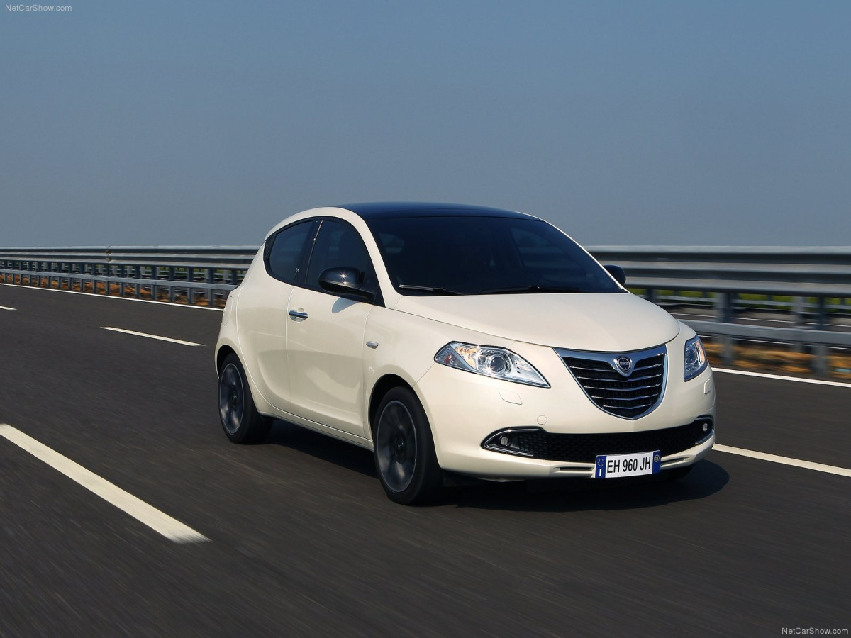 Lancia Ypsilon фото 83996