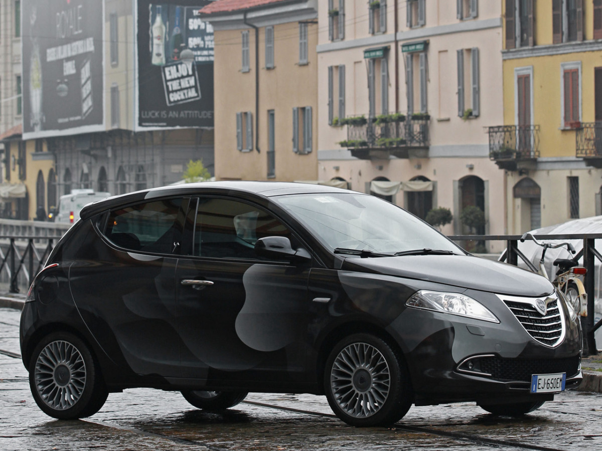 Lancia Ypsilon фото 99559