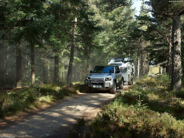 Land Rover Defender 110 фото