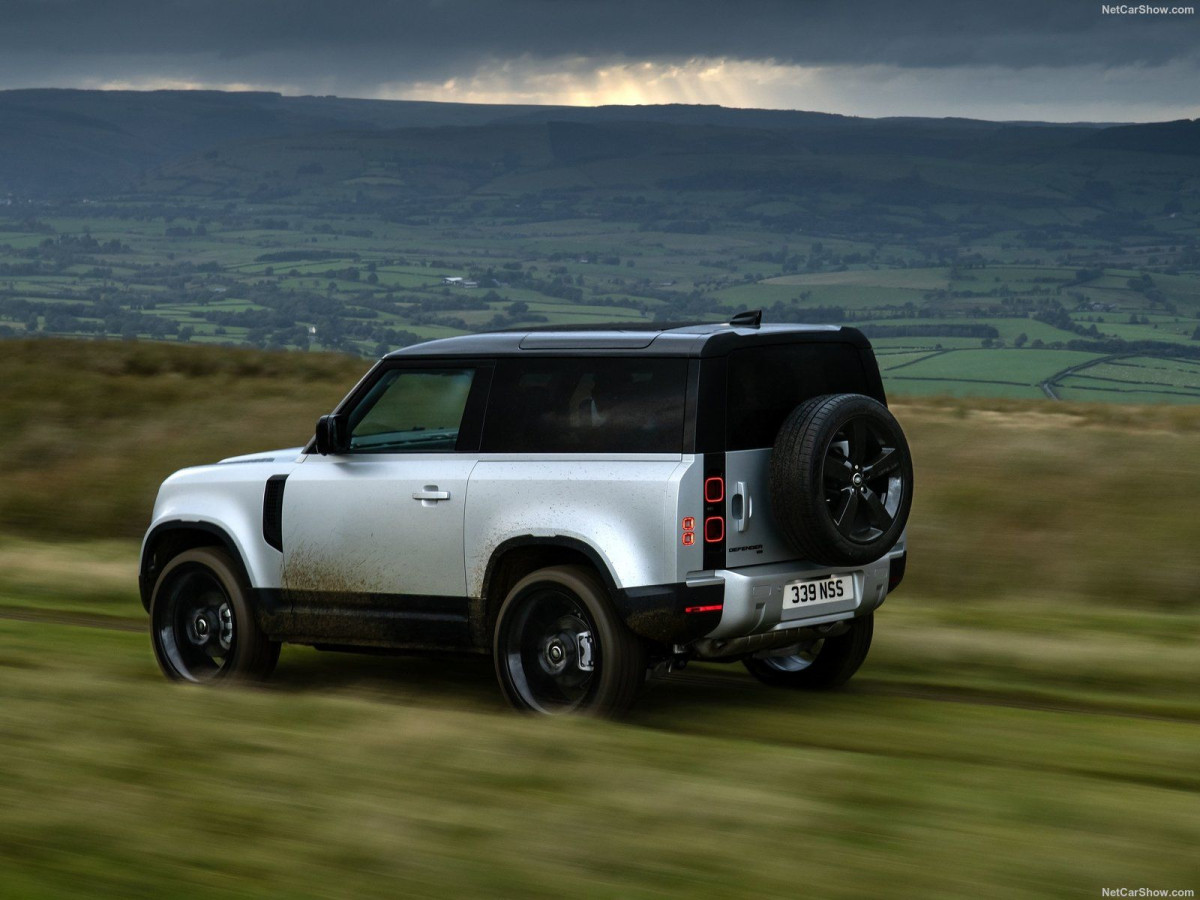 Land Rover Defender 90 фото 204952