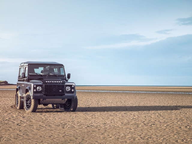 Land Rover Defender фото