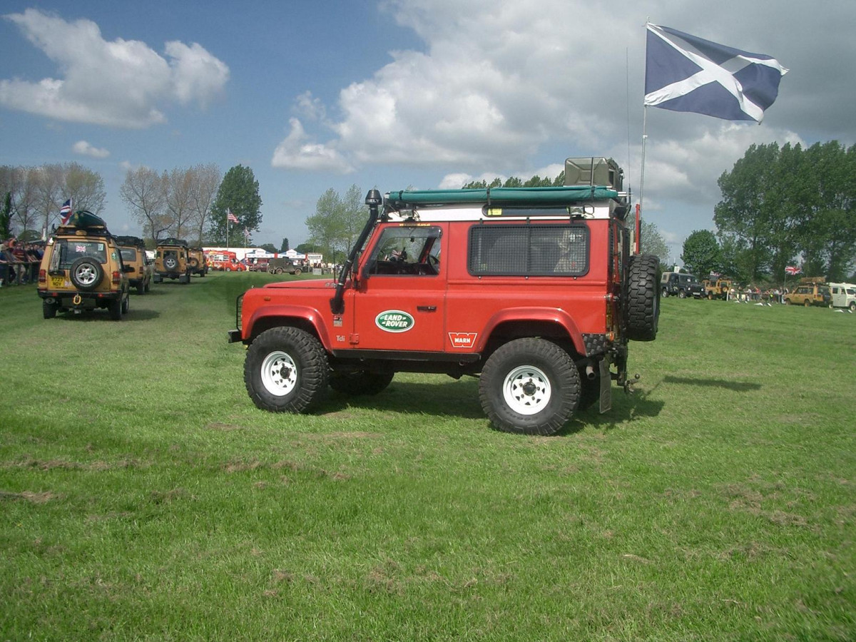 Land Rover Defender фото 20294