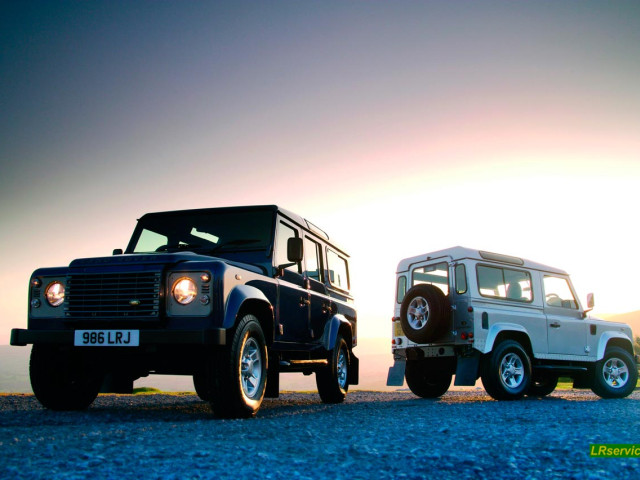 Land Rover Defender фото