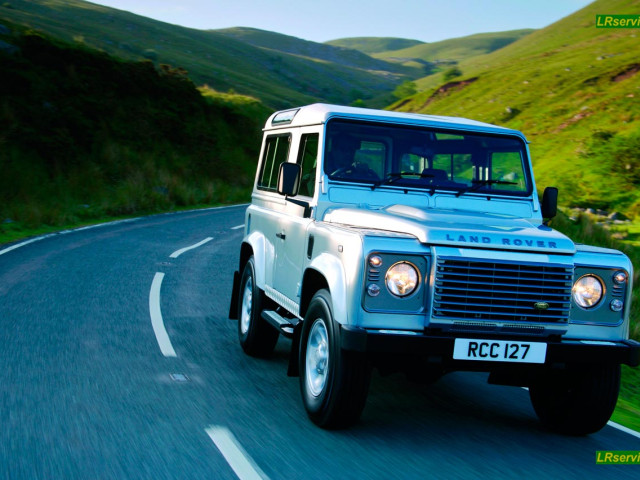 Land Rover Defender фото