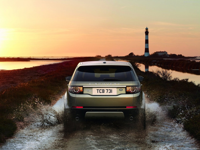 Land Rover Discovery Sport фото