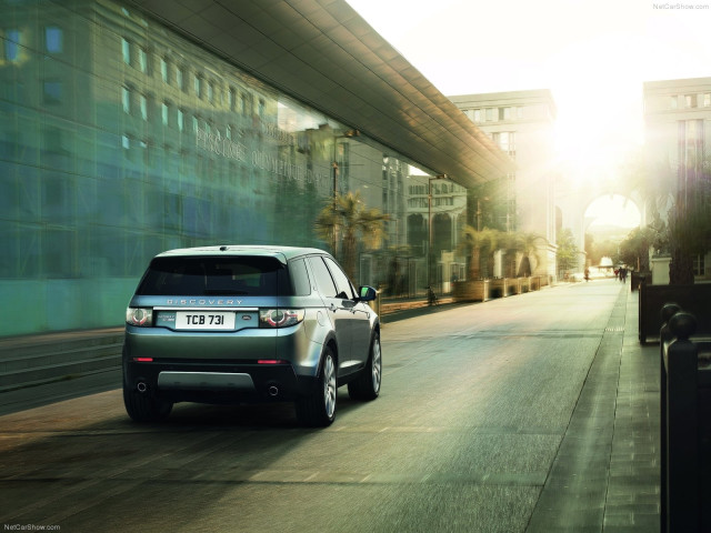 Land Rover Discovery Sport фото