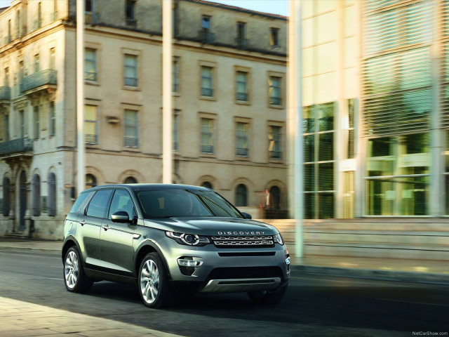 Land Rover Discovery Sport фото