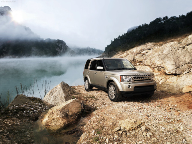 Land Rover Discovery фото