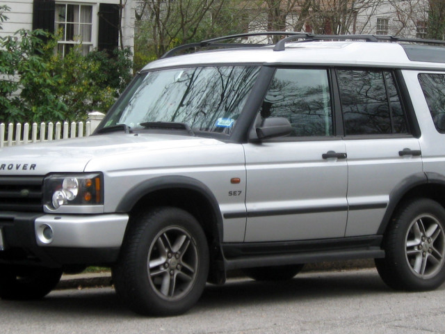 Land Rover Discovery фото