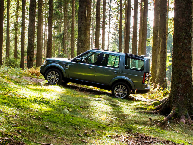 Land Rover Discovery фото