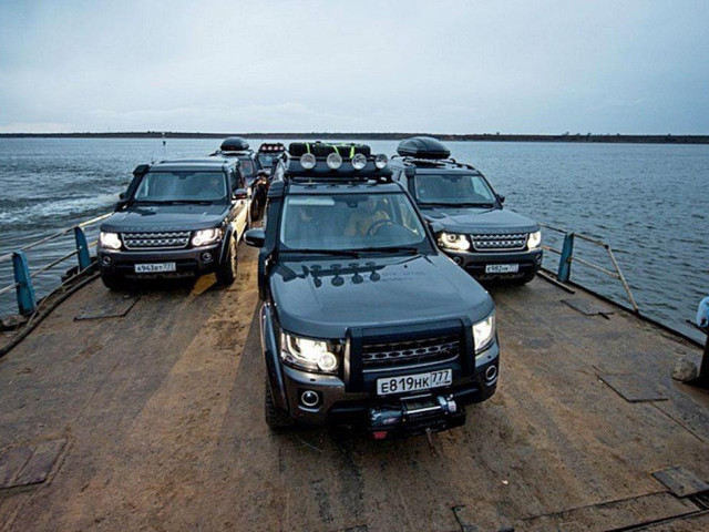 Land Rover Discovery фото