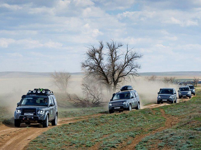 Land Rover Discovery фото