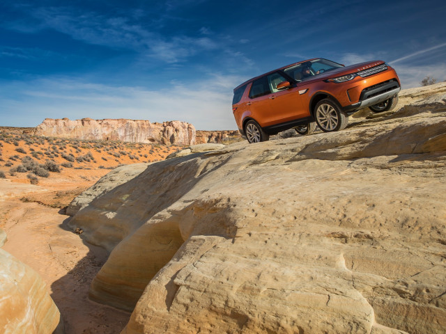 Land Rover Discovery фото