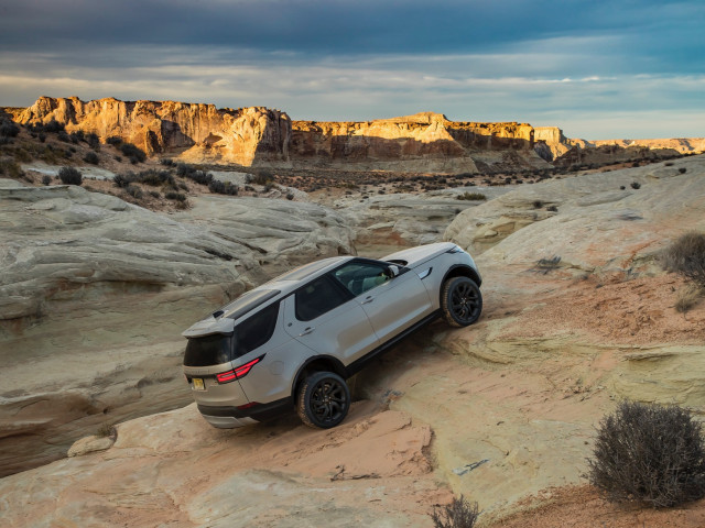 Land Rover Discovery фото