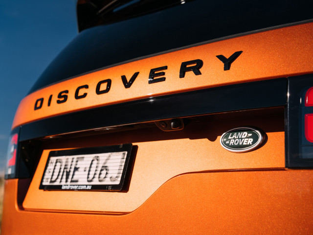 Land Rover Discovery фото