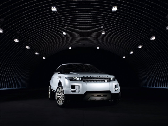 Land Rover LRX фото