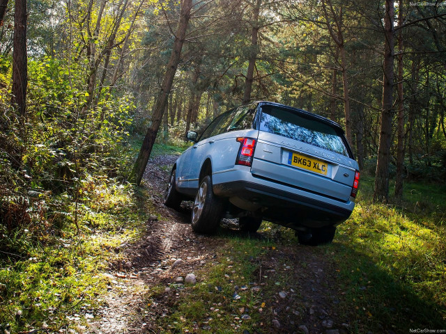 Land Rover Range Rover Hybrid фото