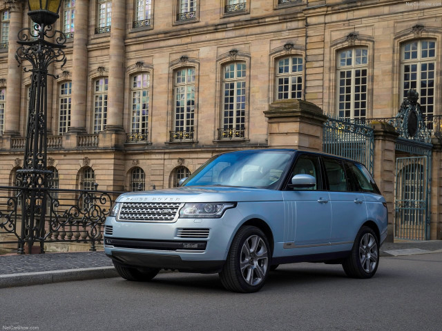 Land Rover Range Rover Hybrid фото