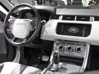 Land Rover Range Rover Sport SVR фото