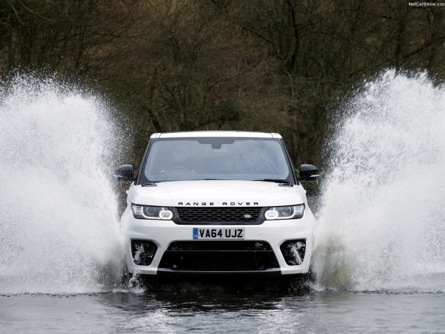 Land Rover Range Rover Sport SVR фото