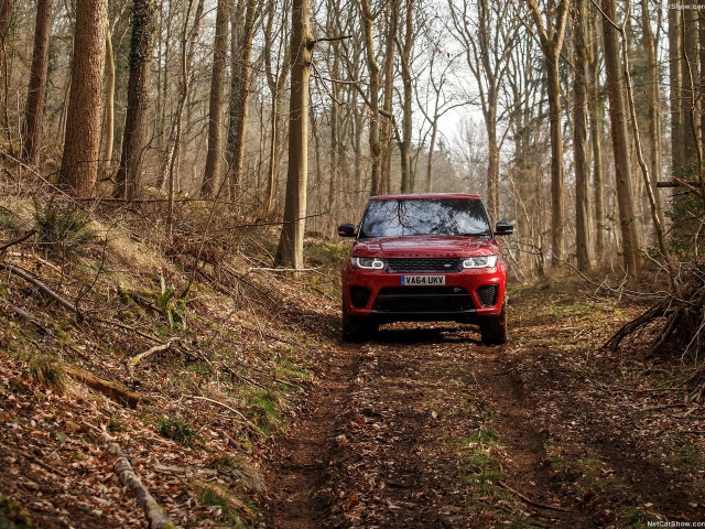 Land Rover Range Rover Sport SVR фото