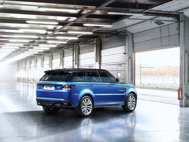 Land Rover Range Rover Sport SVR фото