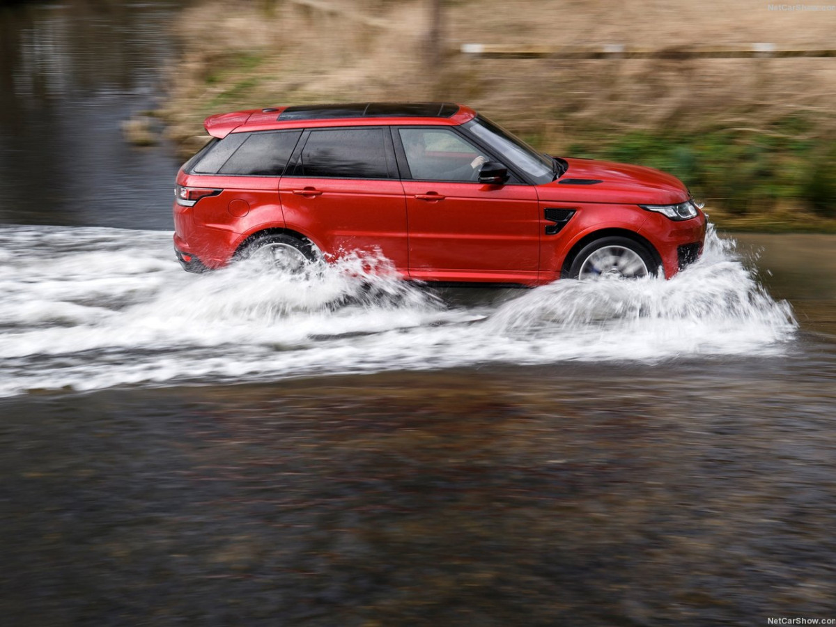 Land Rover Range Rover Sport SVR фото 144184