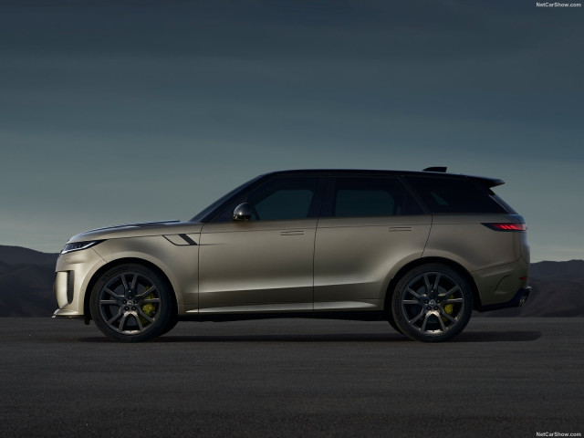 Land Rover Range Rover Sport фото