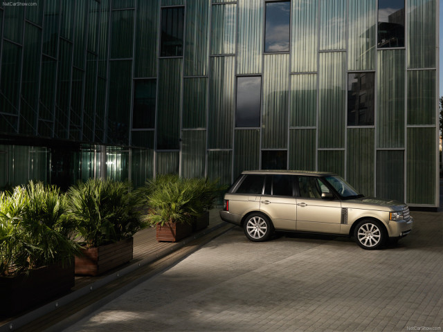 Land Rover Range Rover фото