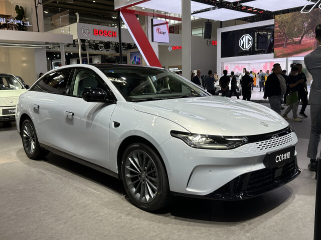 Leapmotor C01 фото