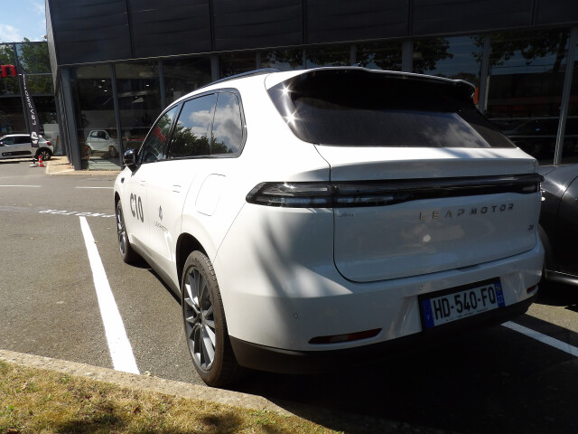 Leapmotor C10 фото