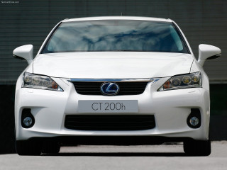 Lexus CT 200h фото