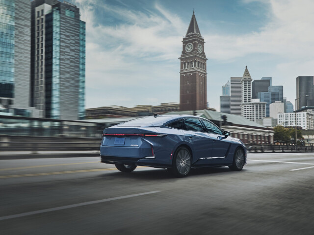 Lexus ES фото