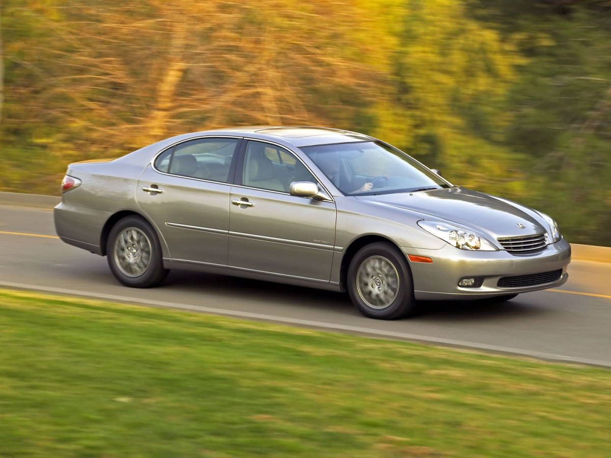 Lexus ES фото 7951