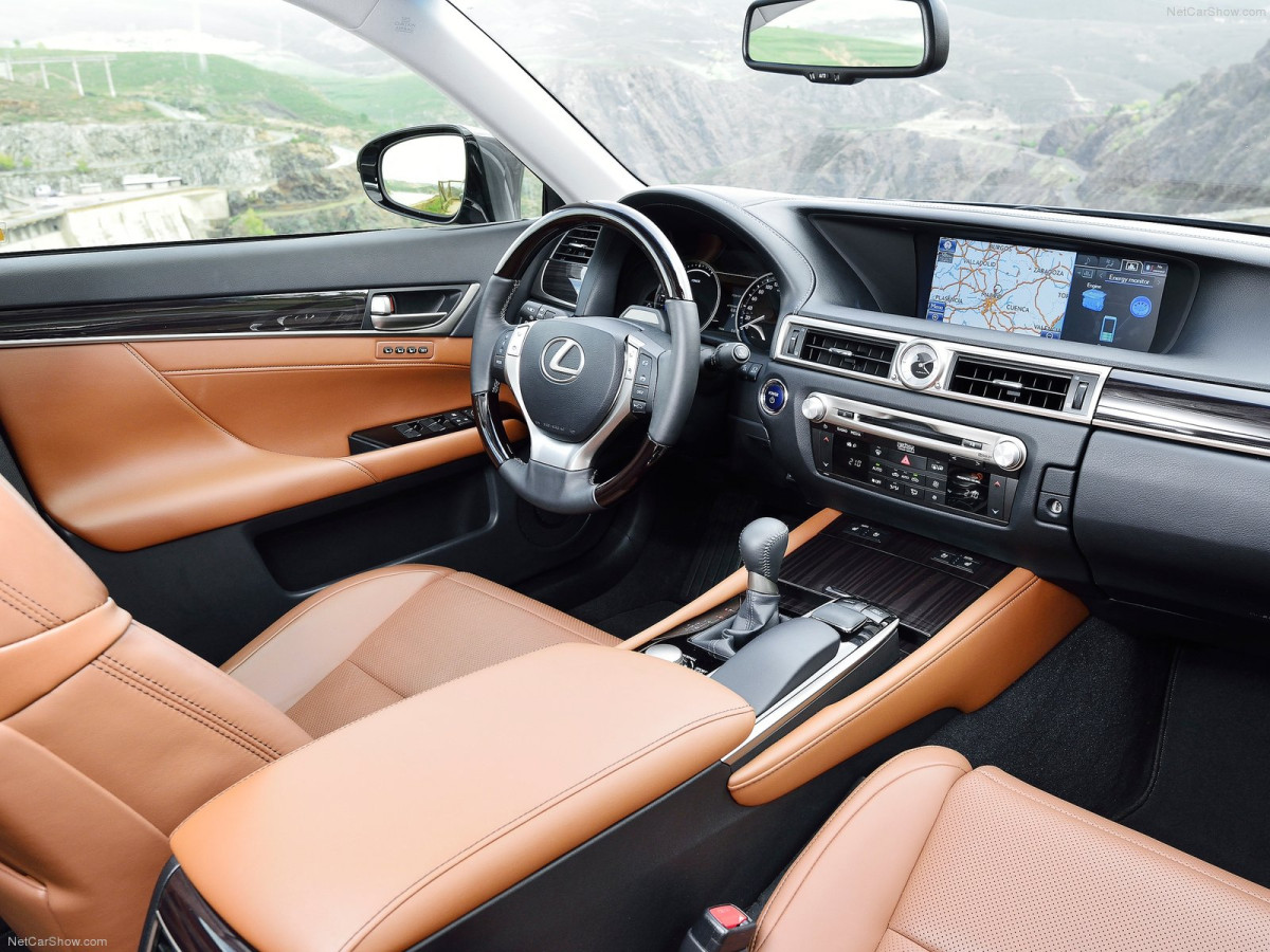 Lexus GS 300h фото 112143