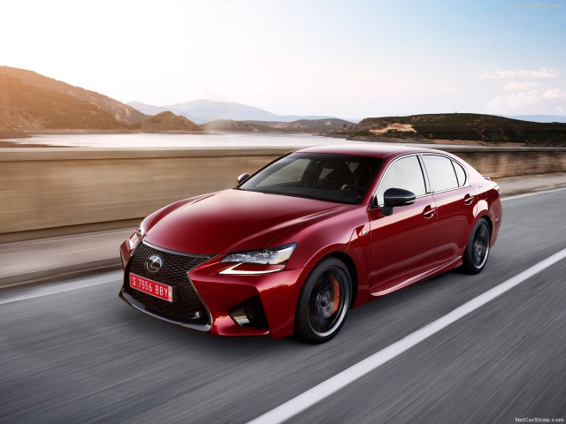 Lexus GS F фото