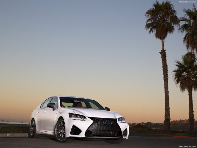 Lexus GS F фото