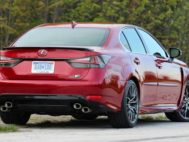 Lexus GS F фото