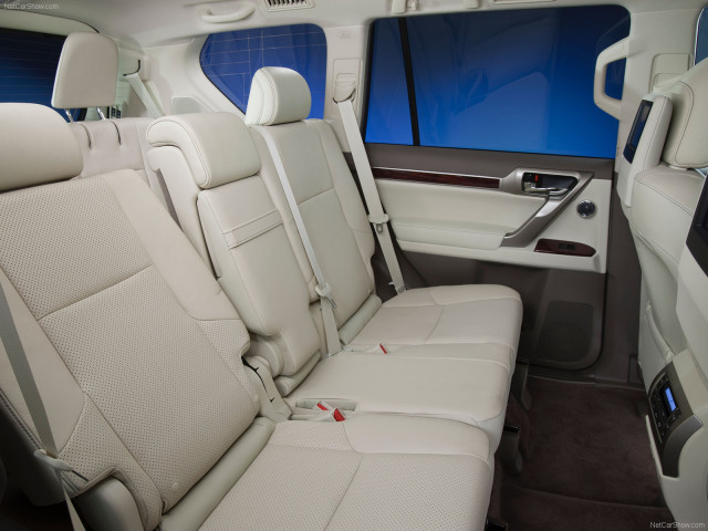 Lexus GX фото