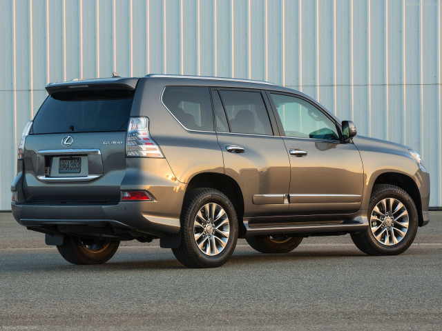 Lexus GX фото